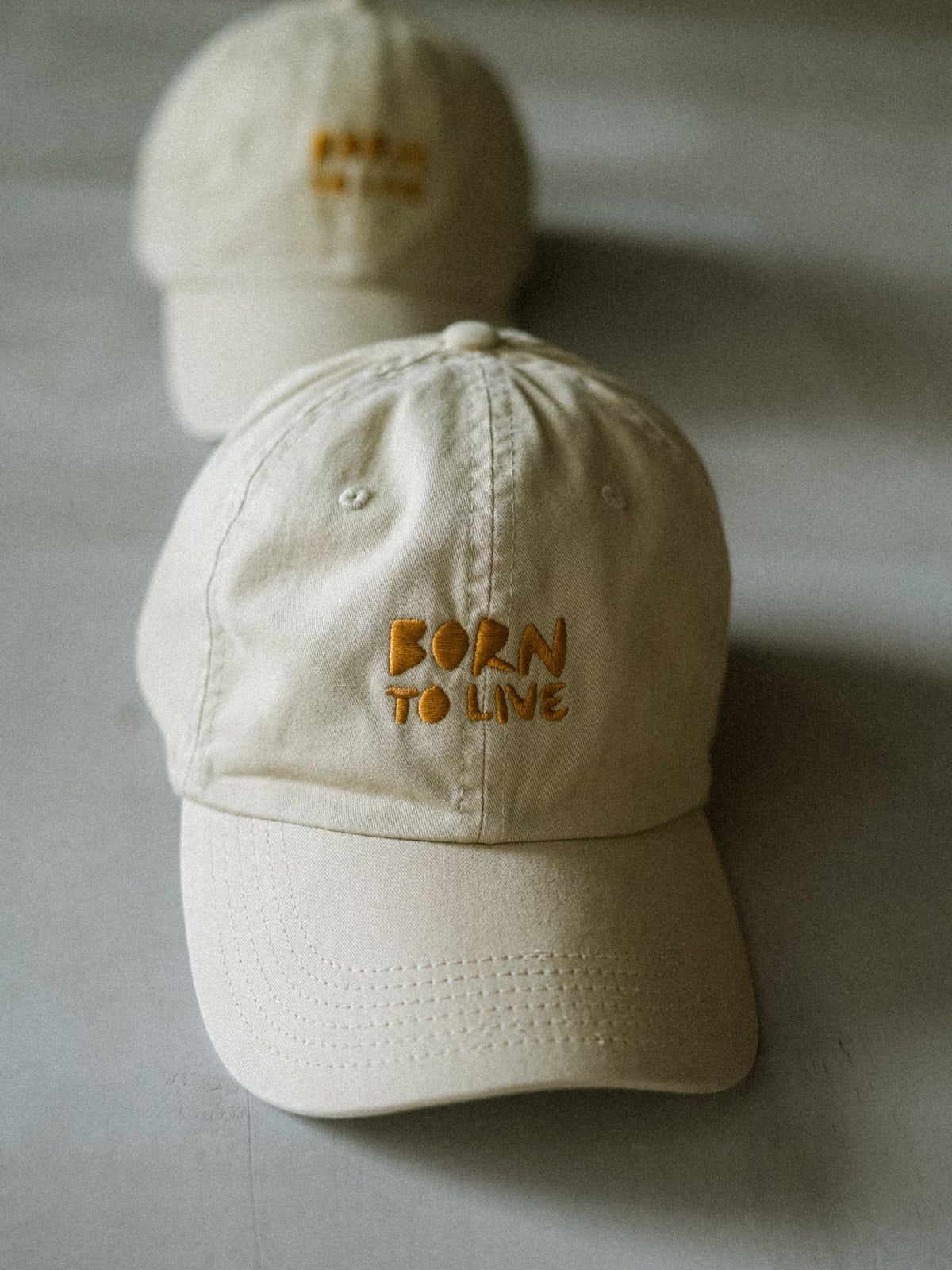 Boné Dad Hat - Keep in touch with your dreams